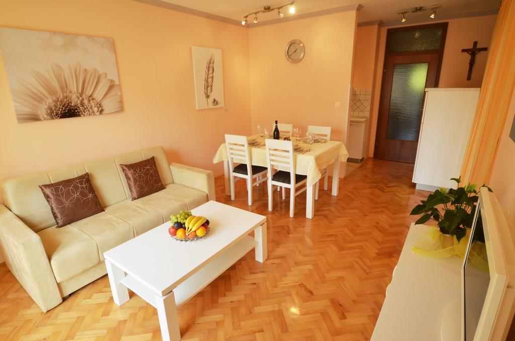 Apartments Benussi 1045 Rovinj Buitenkant foto